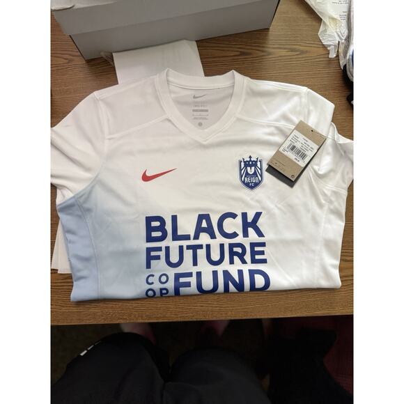 Nike Soccer Seattle Reign Fc Youth Medium - Picture 2 of 3